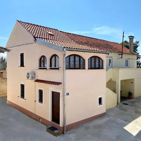 House Varos * Zadar