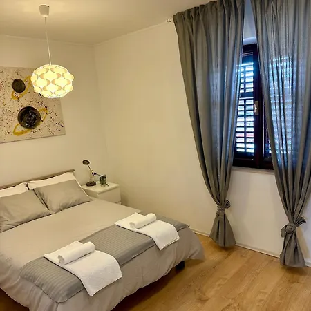 Apartman House Varos *
