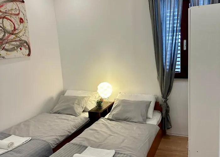 Apartamento House Varos
