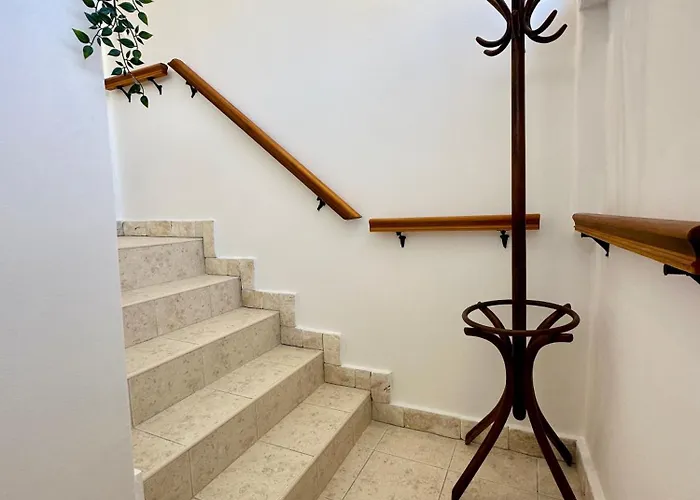 Apartamento House Varos *