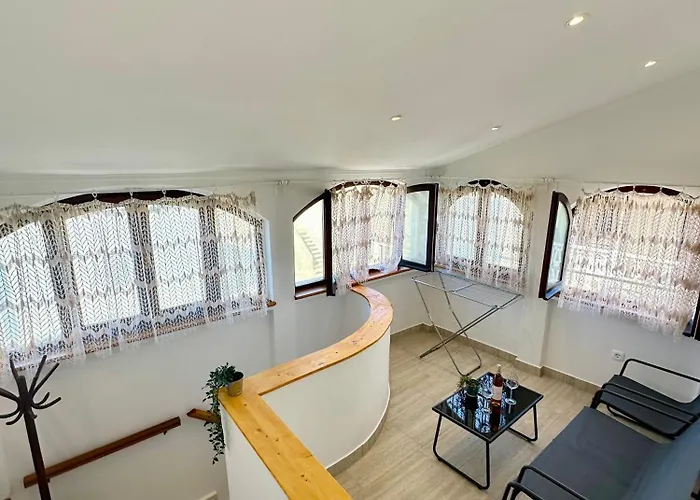 Apartamento House Varos