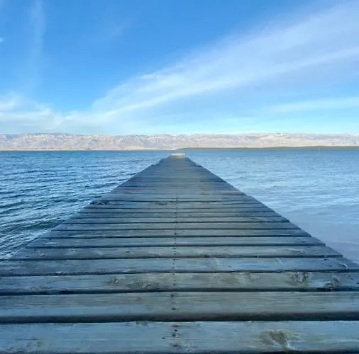 House Varos زادار