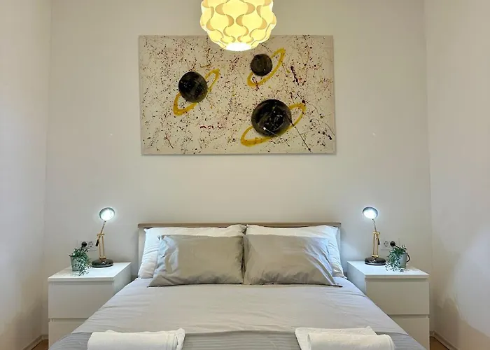 شقة House Varos *