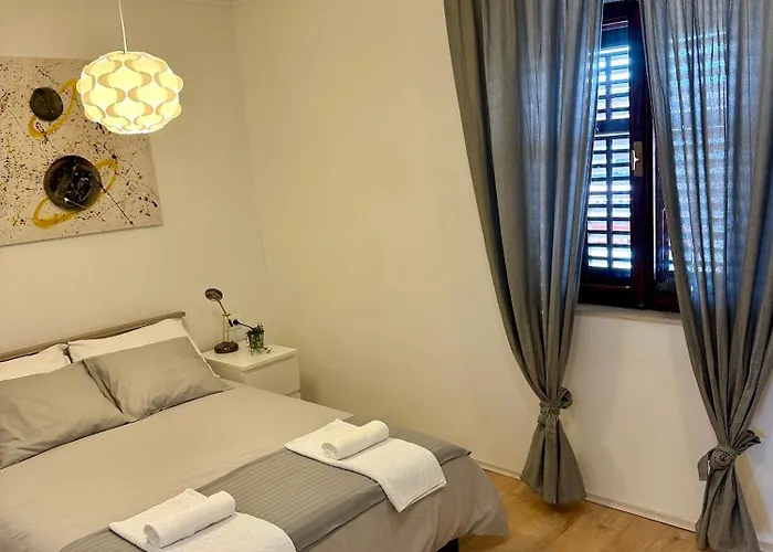 شقة House Varos *